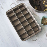 Professional Bakeware 18 Cavity Baking Tools Easy Cleaning Square Lattice Chocolate Cake Mold Brownie Baking Pan Non-Stick